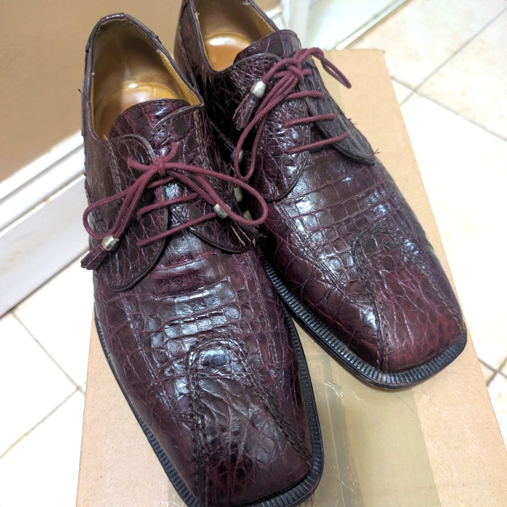 Men's Burgundy Crocodile Leather Dress Shoes